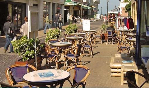 Hotel Le Neptune Soulac-sur-Mer Esterno foto
